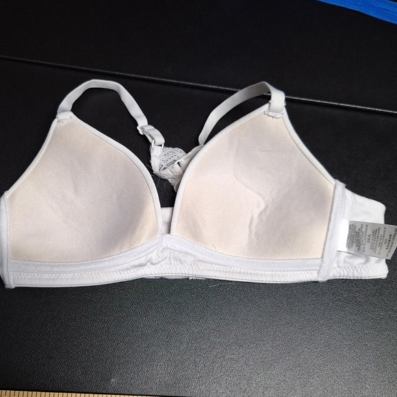 Maidenform White Lace Accent Bra - Picture 4 of 4